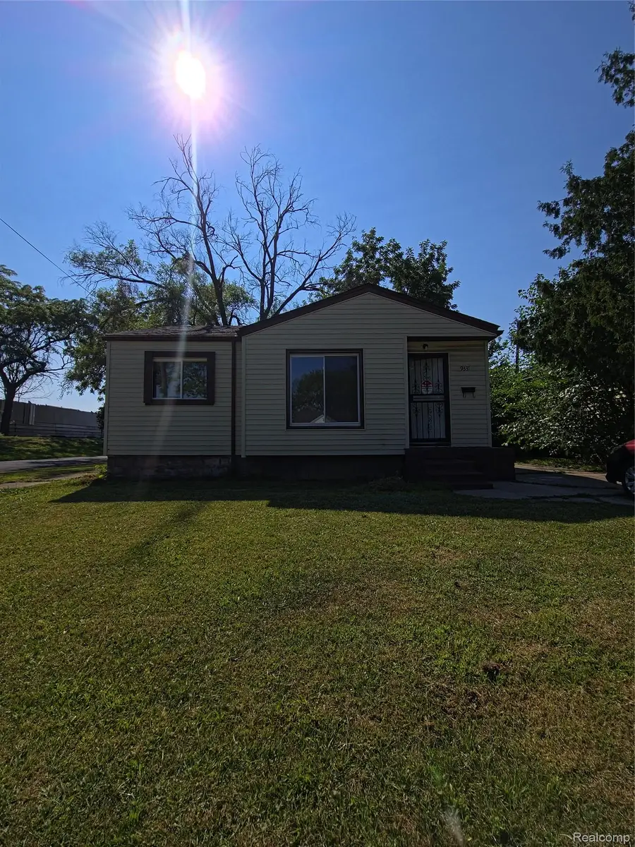 9331 Marlowe Street, Detroit, MI 48228 - #2