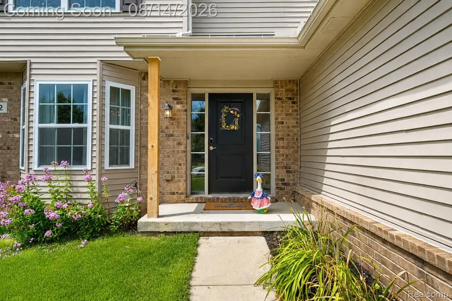 312 Dakota Lane, White Lake, MI 48386 - #3