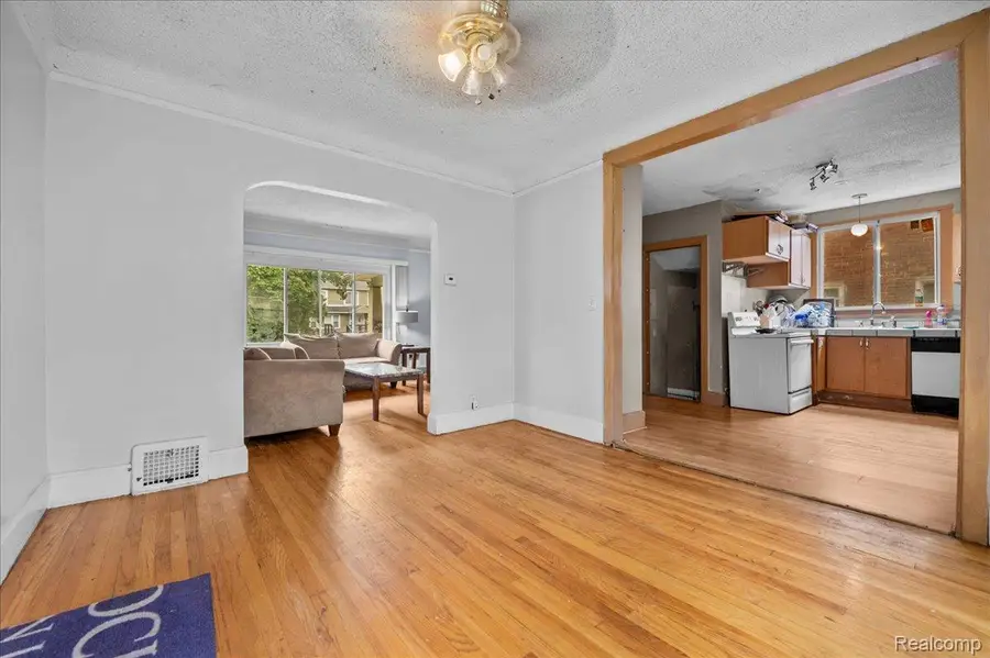 16219 Inverness Street, Detroit, MI 48221 - #2