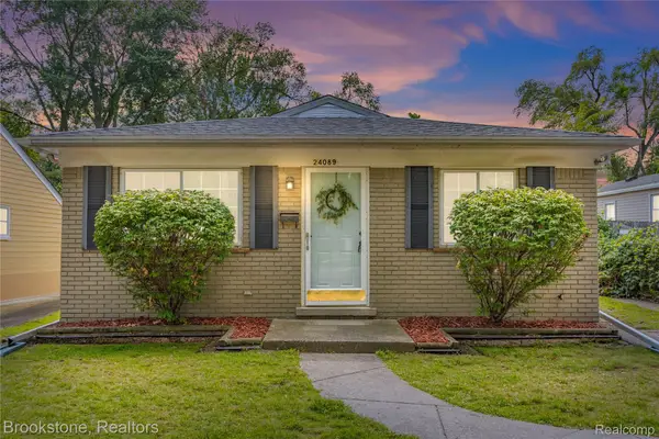24089 Hopkins Street, DearbornHeights, MI 48125