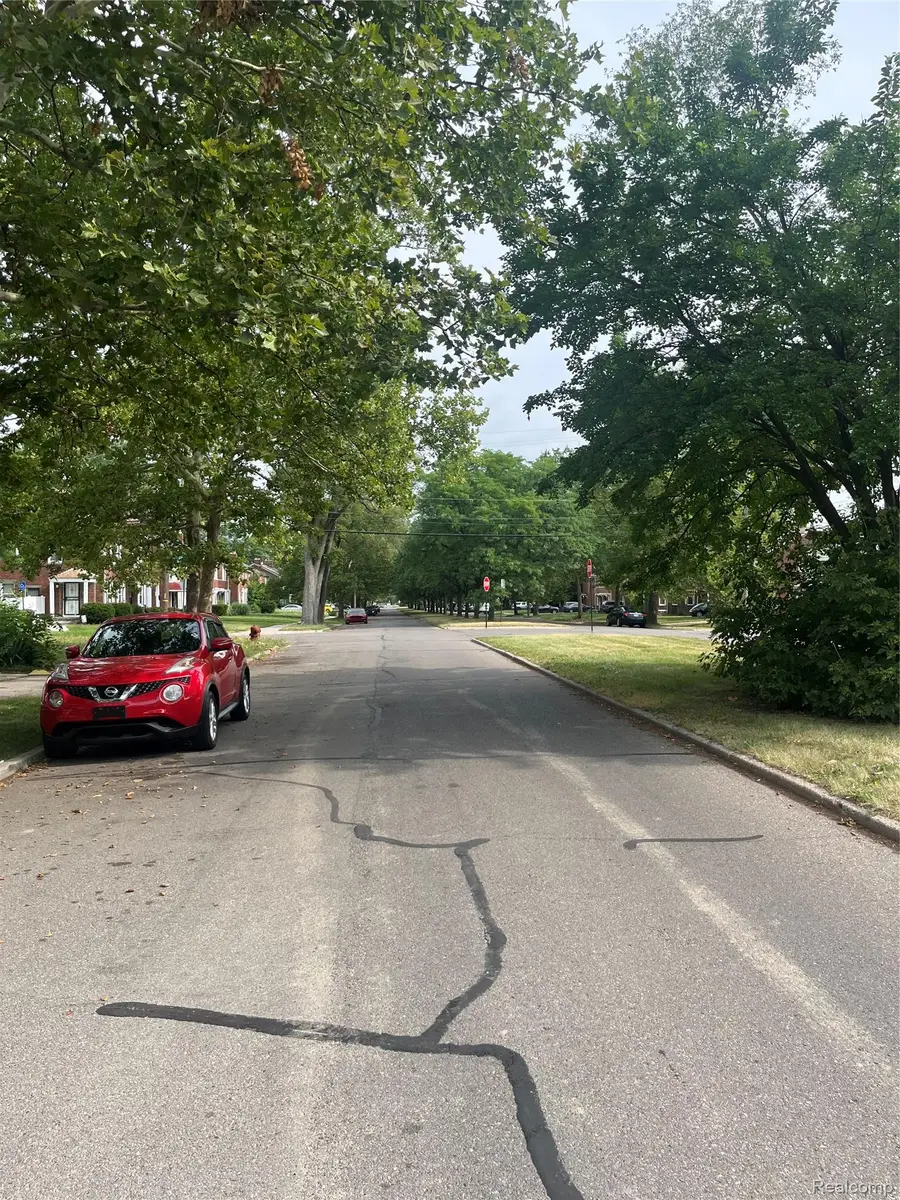 8131 Manor Street, Detroit, MI 48204 - #3