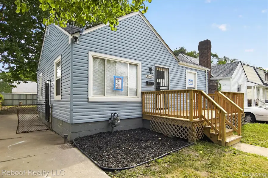 20025 Mccormick Street, Detroit, MI 48224 - #2