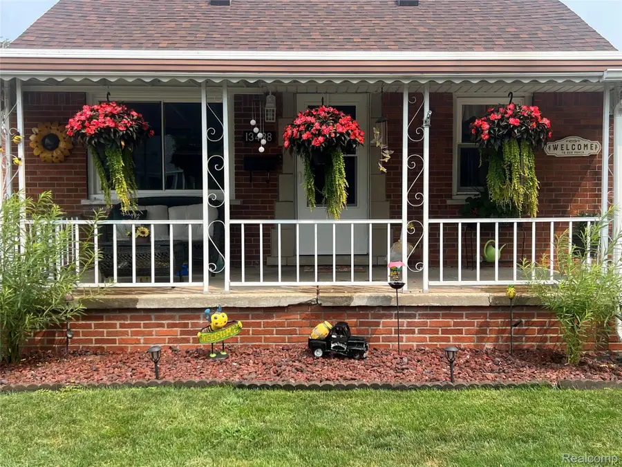 13438 Birrell Street, Southgate, MI 48195 - #2