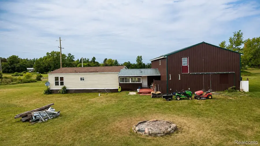 1010 Mcconnell Highway, Charlotte, MI 48813 - #3