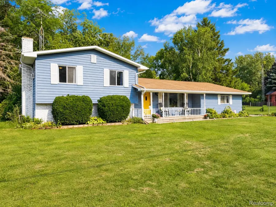 5197 Capri Lane, Flint, MI 48507 - #3