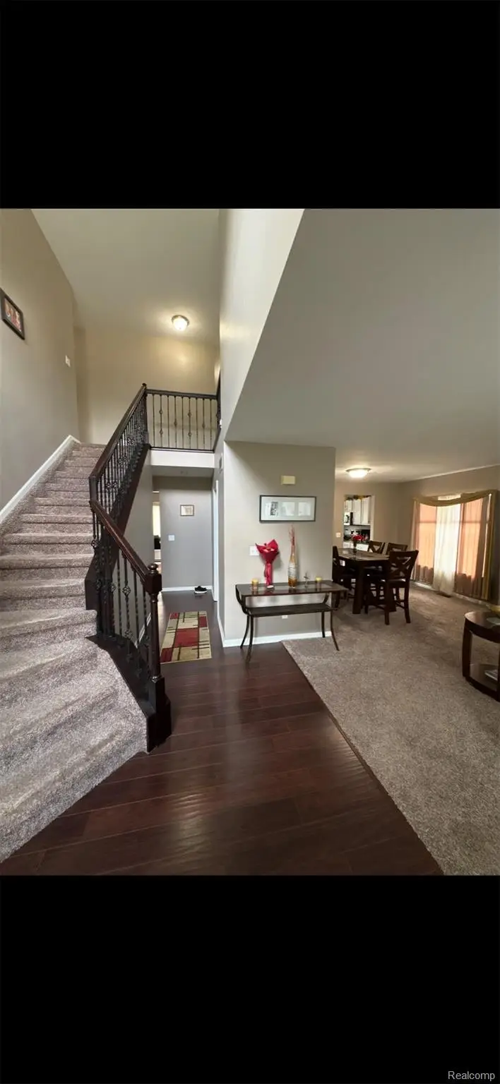 8366 Sherwood Drive, Grand Blanc, MI 48439 - #2