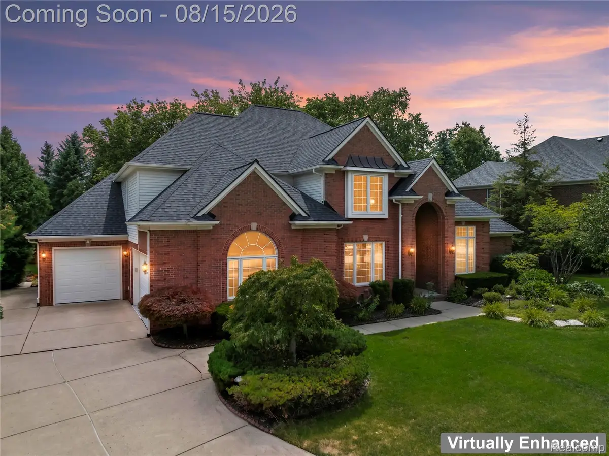 6725 Michael Drive, Troy, MI 48098 - #1