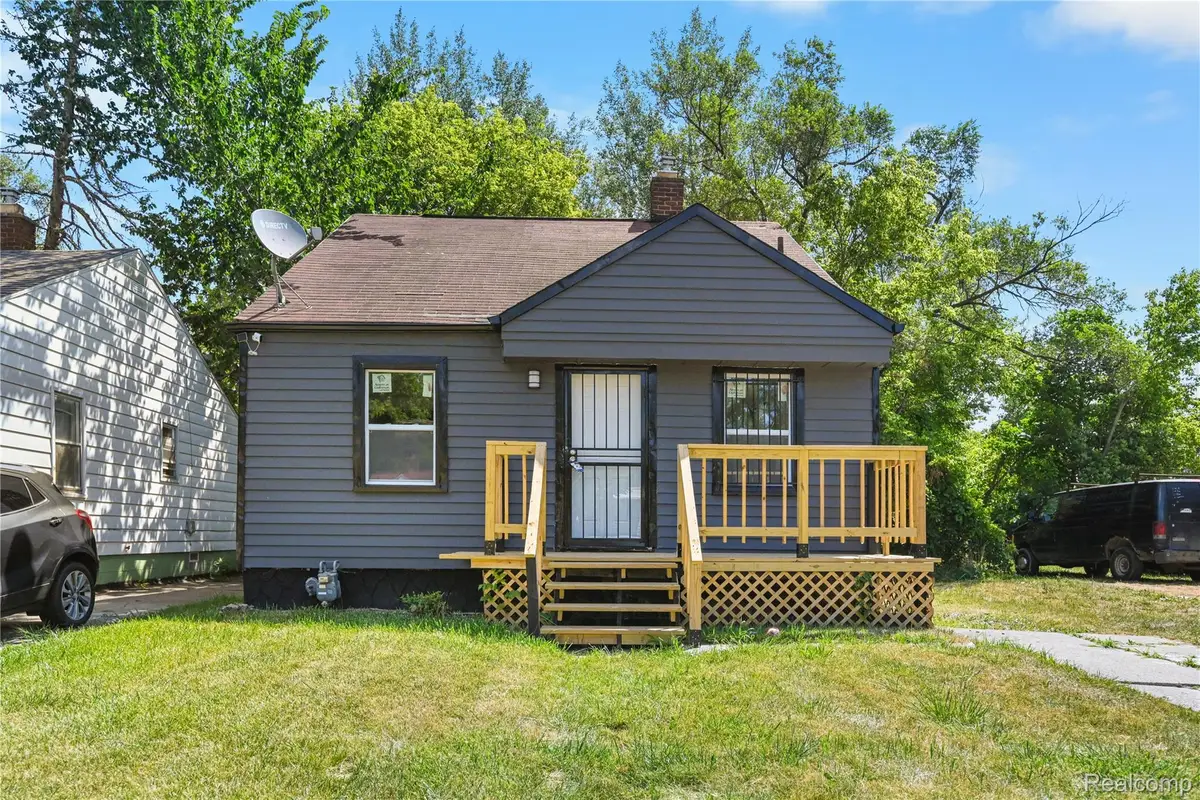9016 Auburn Street, Detroit, MI 48228 - #1