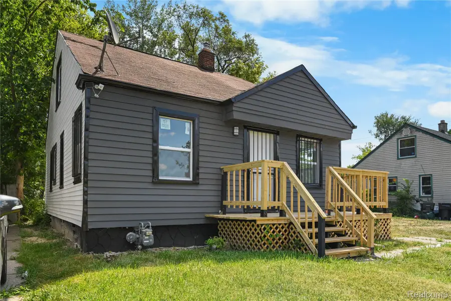9016 Auburn Street, Detroit, MI 48228 - #3