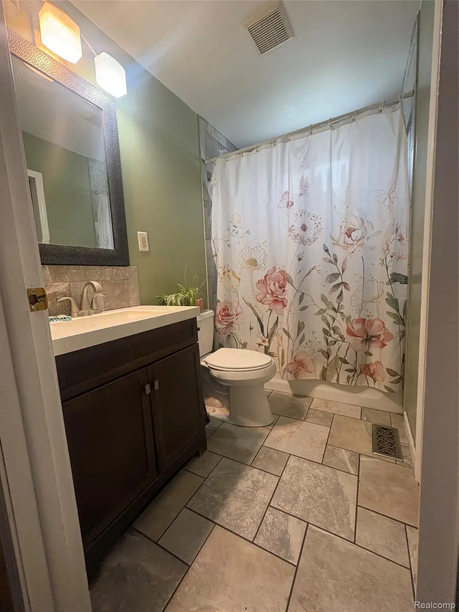 207 Athletic Street, Otisville, MI 48463 - #2