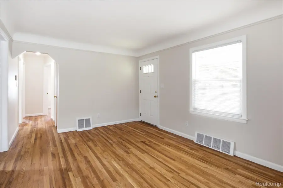 3077 Chandler Avenue, Lincoln Park, MI 48146 - #3