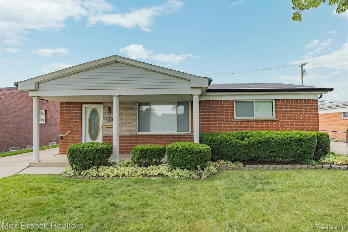 1573 Westbrook Drive, Madison Heights, MI 48071 - #1