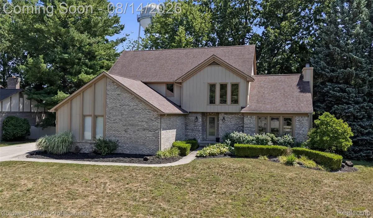 2385 Avondale Street W, Sylvan Lake, MI 48320 - #1
