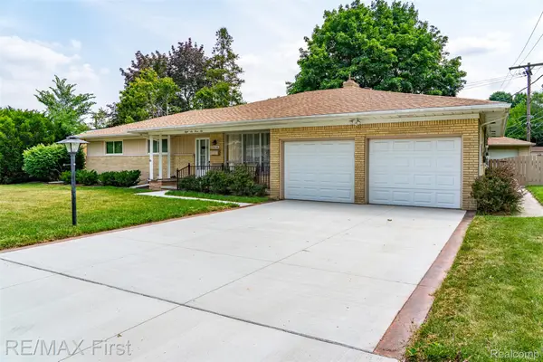 8636 Kidley Drive, SterlingHeights, MI 48314