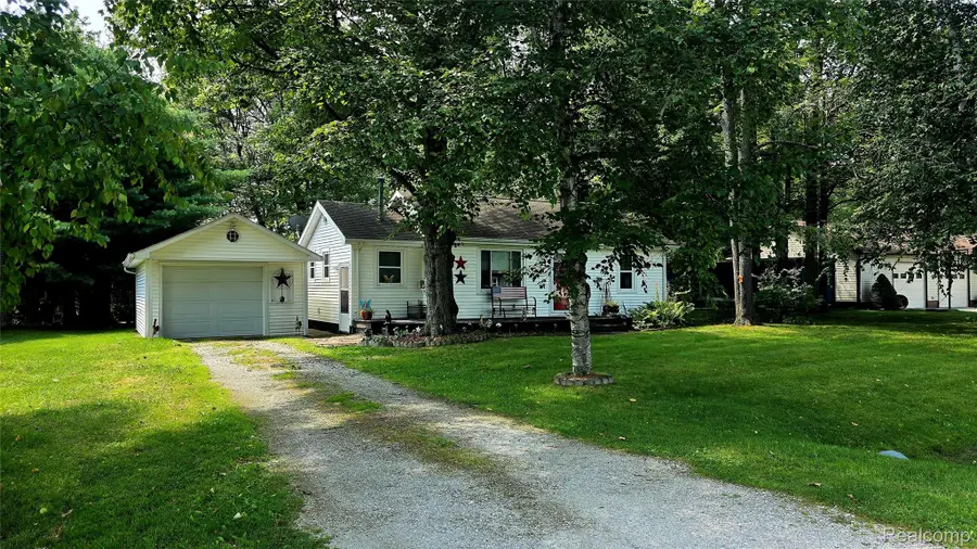 4677 Davidson Road, Kimball, MI 48074 - #2