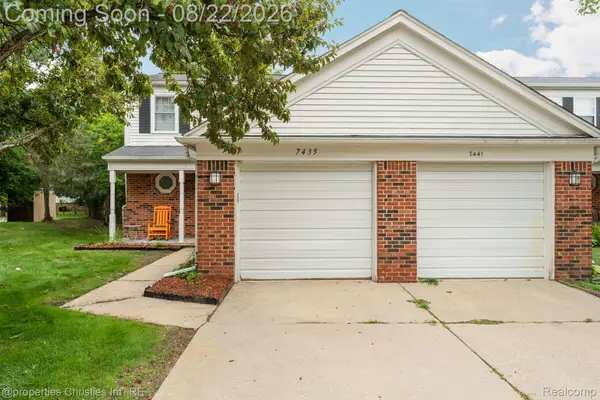 7435 N Kingston Court, Westland, MI 48185