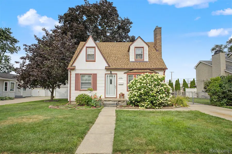 15181 Haller Street, Livonia, MI 48154 - #2