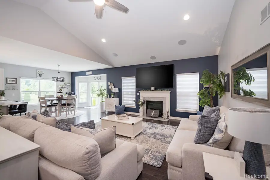 59362 Deer Haven Drive, South Lyon, MI 48178 - #3