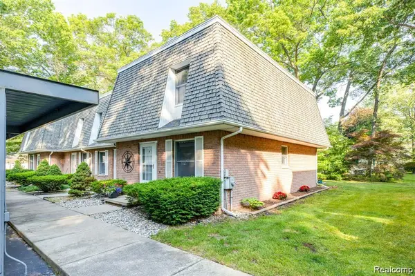 3969 Butternut Court #4, PortHuron, MI 48060