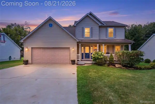 1341 Ashwood Lane, Howell, MI 48843