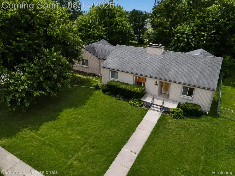 18407 Garfield, Redford, MI 48240 - #3