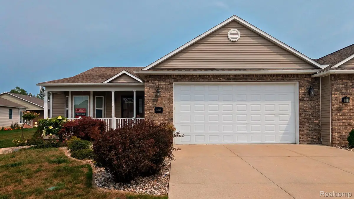 7260 Lindsey Drive, Swartz Creek, MI 48473 - #1