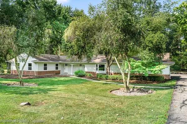144 W Maryknoll Road, RochesterHills, MI 48309