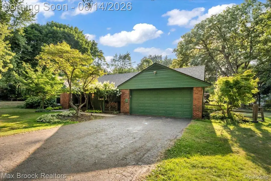 4197 Orchard Hill Drive, Bloomfield, MI 48304 - #2
