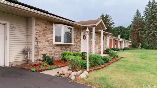 3882 Okemos Road, Okemos, MI 48864