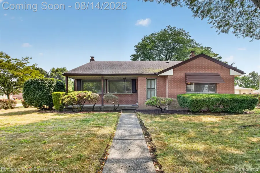 8936 Nevada Street, Livonia, MI 48150 - #3