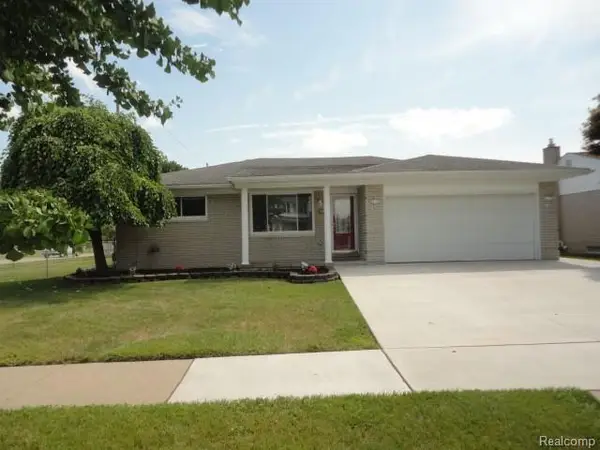 22009 Provincial Street, Woodhaven, MI 48183