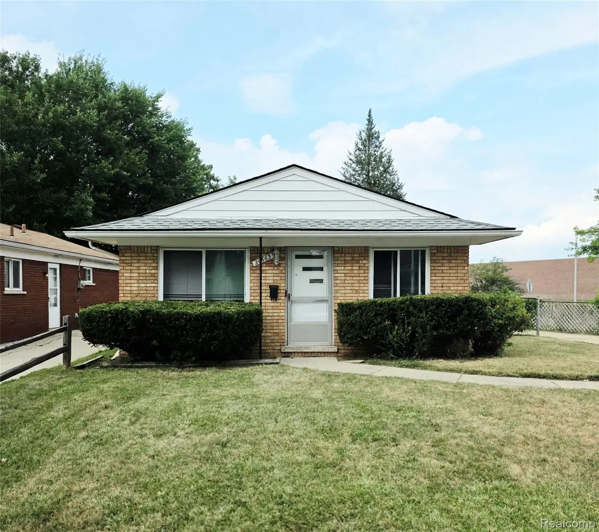 20663 Hollywood Street, Harper Woods, MI 48225 - #1
