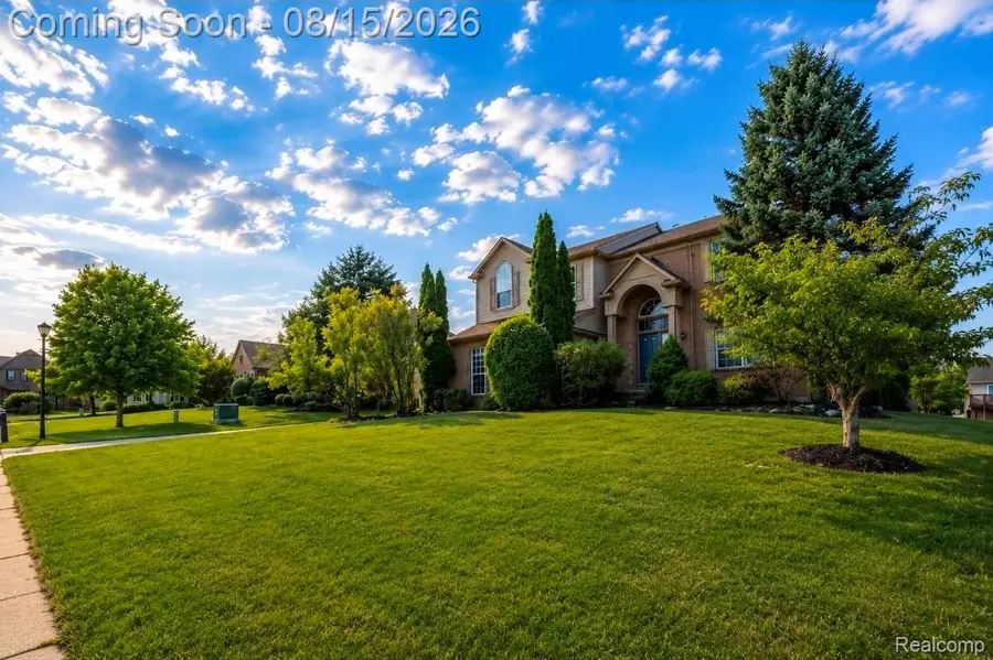 4433 Brighton Drive, Grand Blanc, MI 48439 - #2