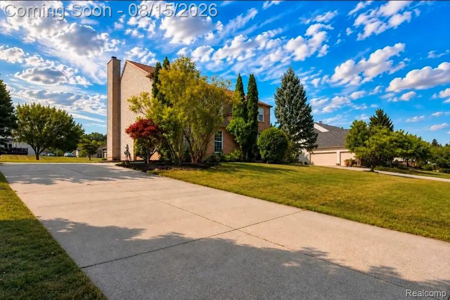 4433 Brighton Drive, Grand Blanc, MI 48439 - #3