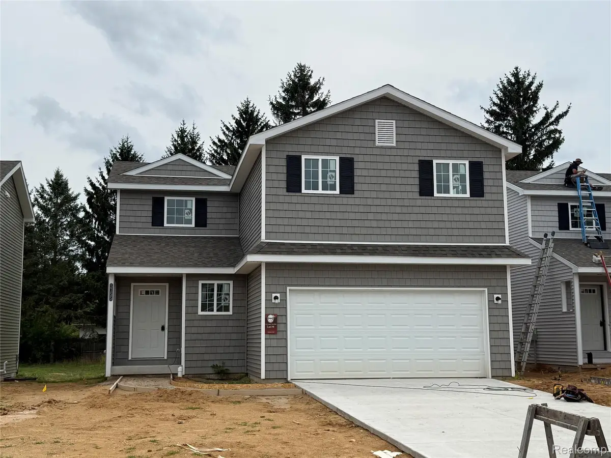 5755 Copper Tree Park, Waterford, MI 48327 - #1