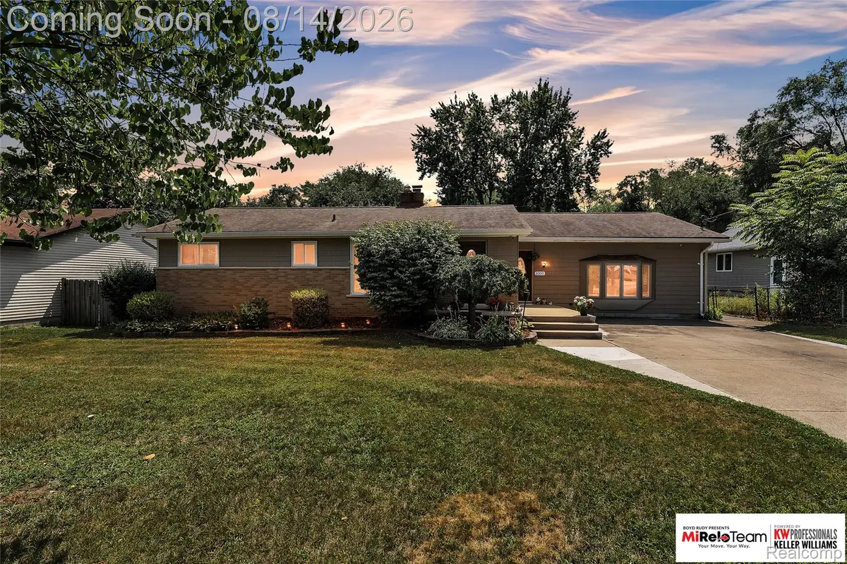 8300 Pacton Drive, Utica, MI 48317 - #1
