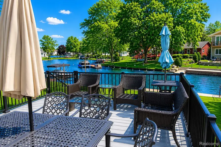 9474 Thames Boulevard, White Lake, MI 48386 - #3