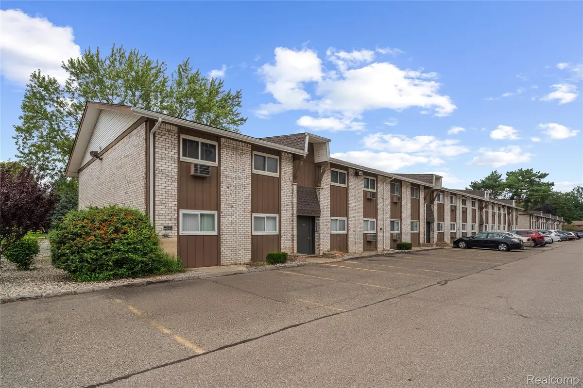 7355 Woodview Street #4, Westland, MI 48185 - #1