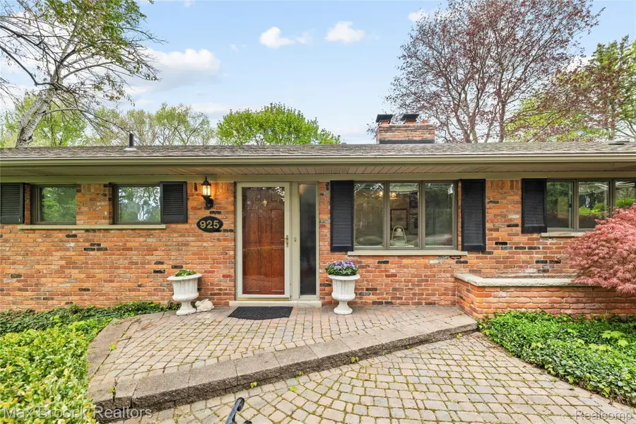 925 Westview Road, Bloomfield, MI 48304 - #2