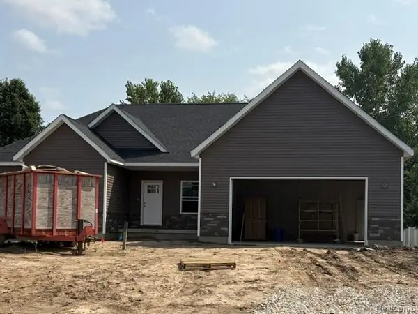 4851 Castlewood, Kimball, MI 48074