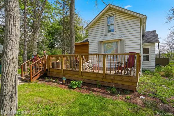 36553 Romulus Avenue, Romulus, MI 48174
