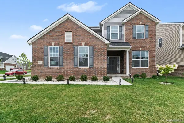 20847 Calabrese Drive, SouthLyon, MI 48178