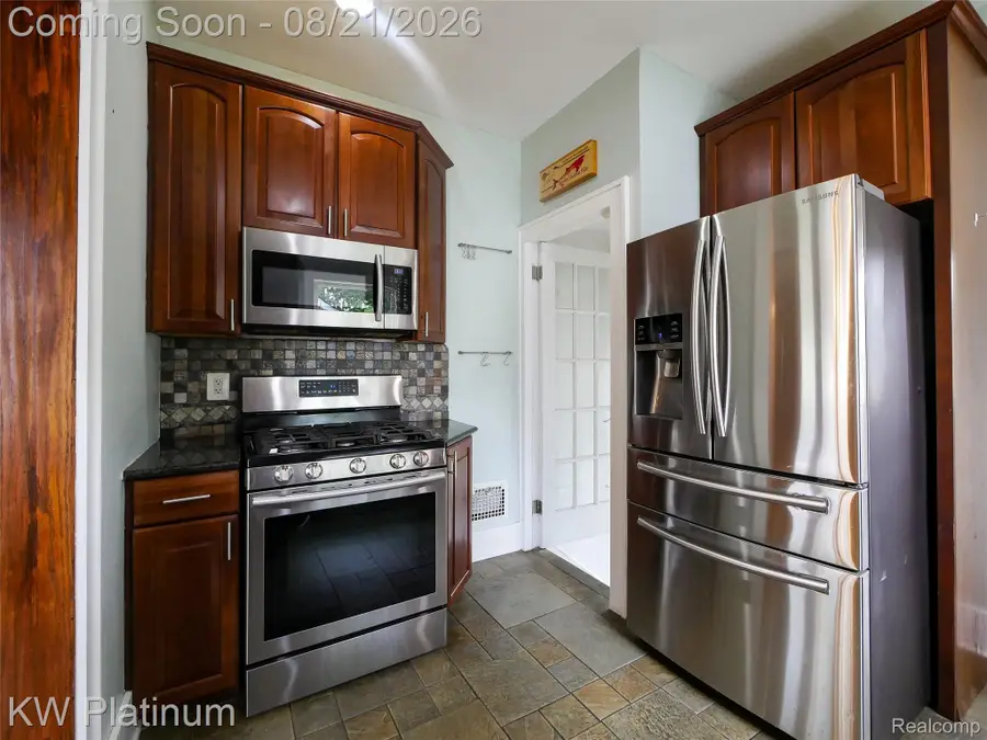 250 Channing Street, Ferndale, MI 48220 - #3