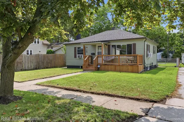 1014 Cypress Street, PortHuron, MI 48060