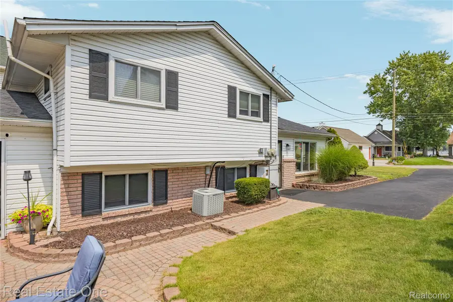 9021 Gittins Street, Commerce Township, MI 48382 - #3