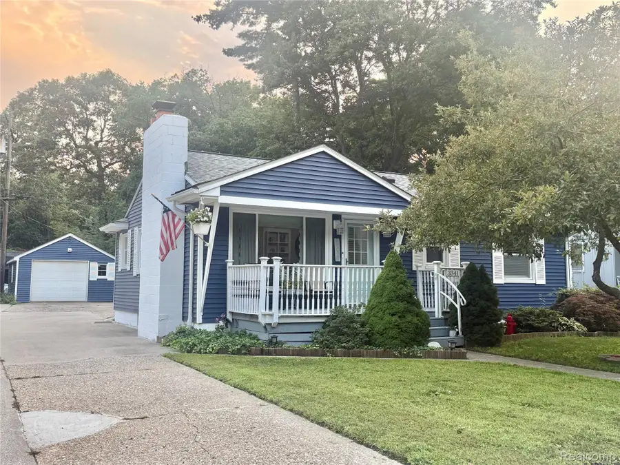 3341 Pine Grove Avenue, Port Huron, MI 48060 - #2