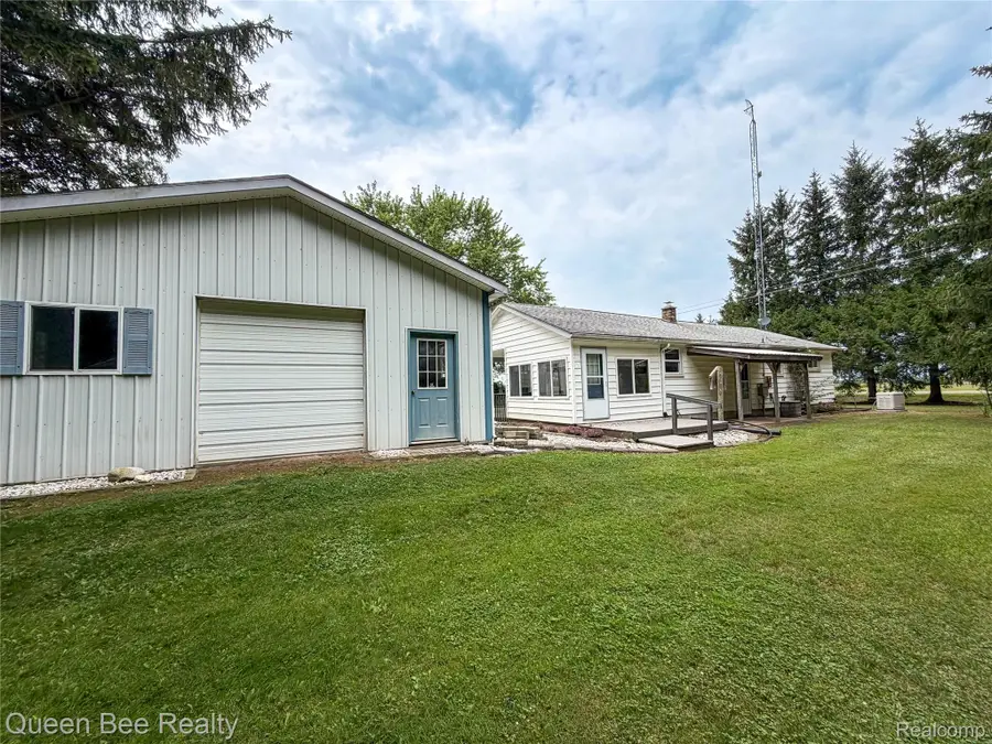 9012 Lincoln Road, Sand Beach, MI 48441 - #3