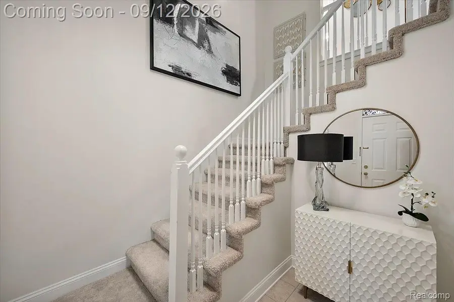 3601 Tremonte Circle N, Rochester, MI 48306 - #2