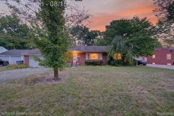 19919 Gaylord, Redford, MI 48240