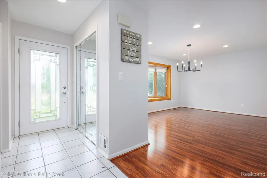 14271 Elgin Street, Oak Park, MI 48237 - #2